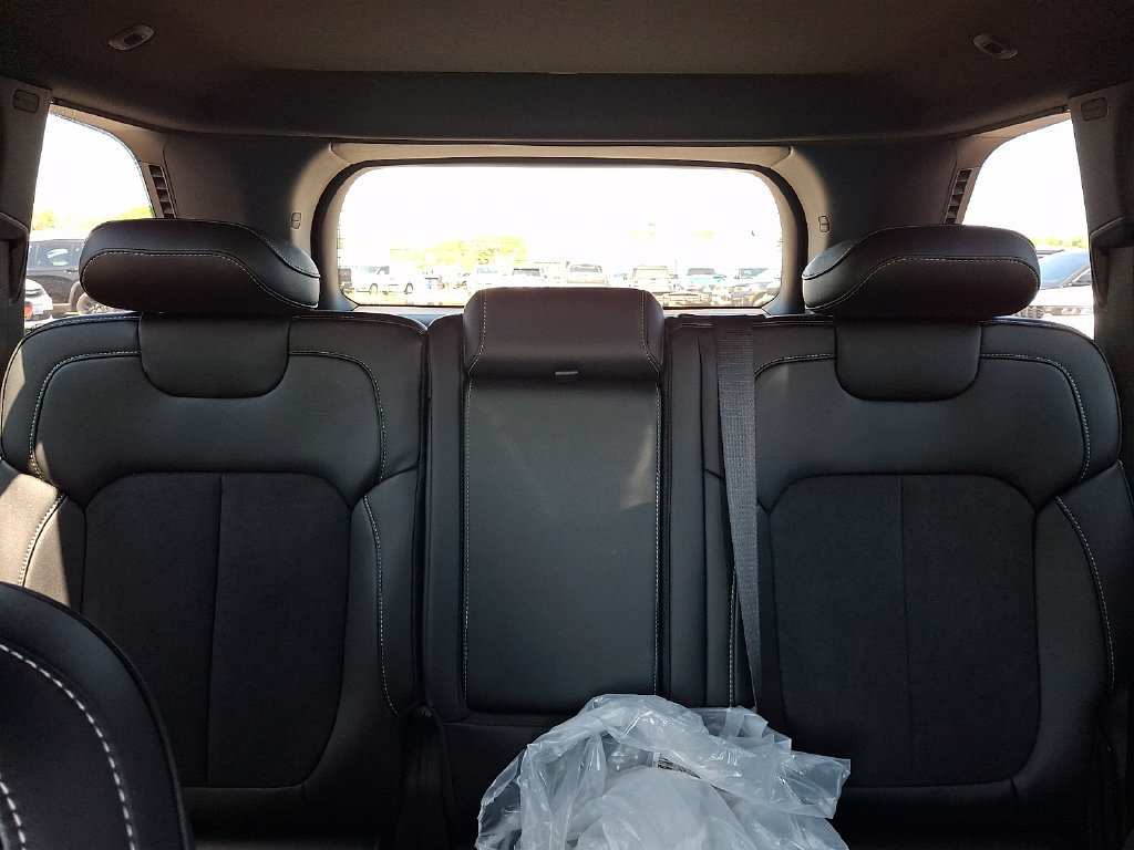 New 2026 Jeep Grand Cherokee Altitude AWD/4WD image 14