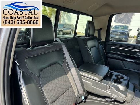 Used 2019 RAM 1500 Laramie AWD/4WD image 25