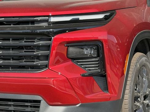 New 2026 Chevrolet Traverse LT w/ Midnight/Sport Edition FWD image 4