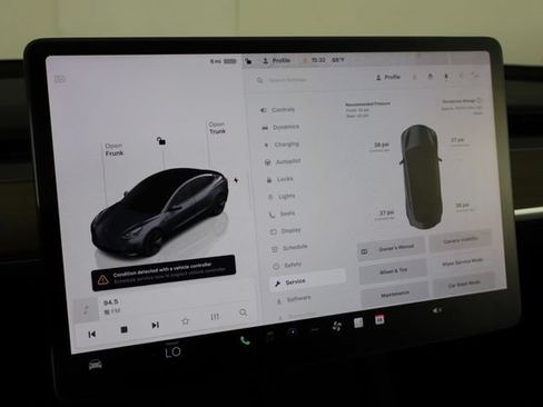 Used 2023 Tesla Model 3 Standard Range RWD image 37