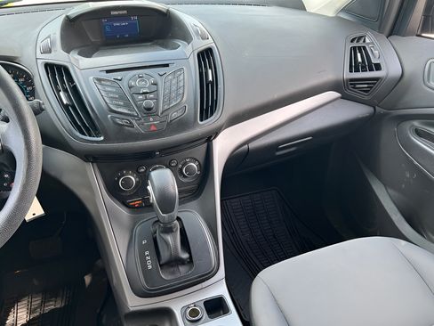 Used 2015 Ford Escape SE FWD image 25