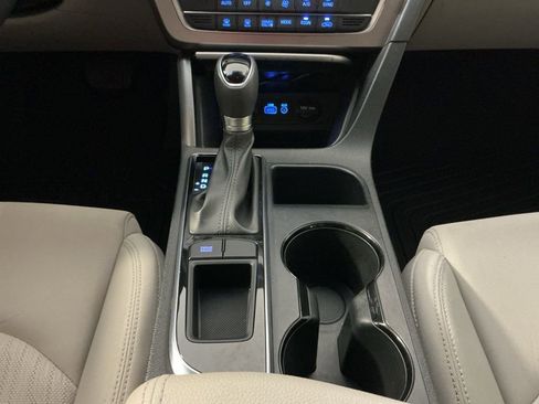 Used 2017 Hyundai Sonata SE FWD image 13