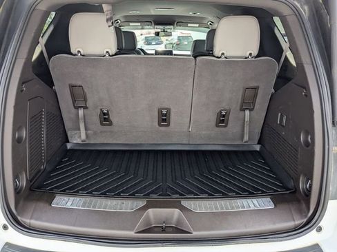 Used 2022 Chevrolet Tahoe Z71 image 13