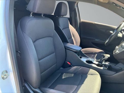 Used 2023 Chevrolet Malibu LT FWD image 29