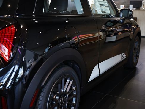 New 2026 MINI Cooper S image 7