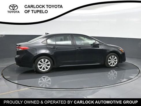 Used 2024 Toyota Corolla LE image 4