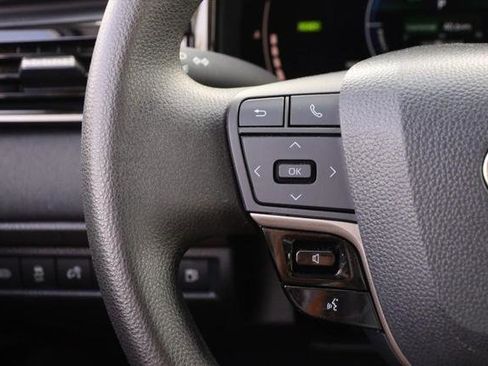 Certified 2025 Toyota Camry LE image 11