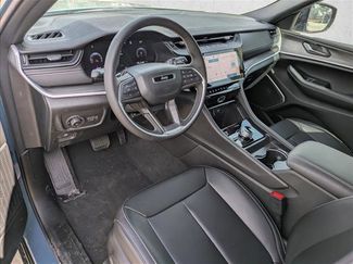 New 2026 Jeep Grand Cherokee Limited video 3