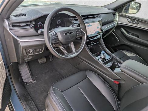 New 2026 Jeep Grand Cherokee Limited image 3