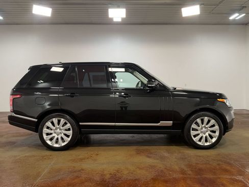 Used 2016 Land Rover Range Rover Supercharged AWD/4WD image 22