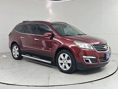 Used 2017 Chevrolet Traverse Premier w/ LPO, 'HIT The Road' Package AWD/4WD image 8