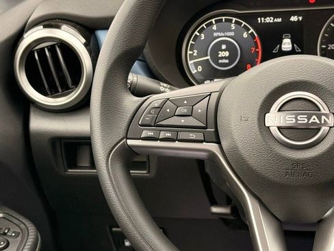 New 2025 Nissan Versa SV w/ Trunk Package image 19