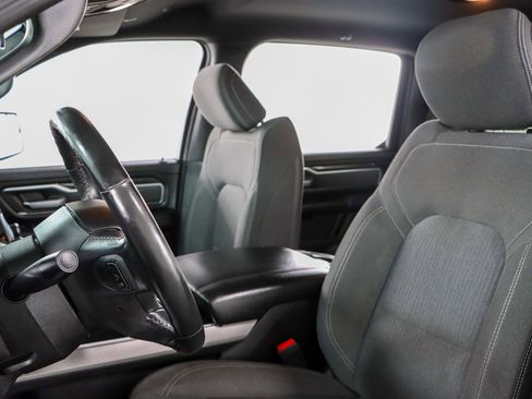 Used 2019 RAM 1500 Big Horn AWD/4WD image 25
