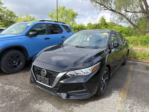 Used 2021 Nissan Sentra SV w/ Electronics Package FWD image 6