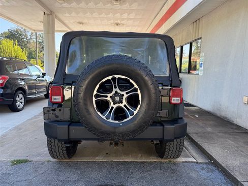 Used 2012 Jeep Wrangler Sport AWD/4WD image 9