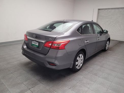 Used 2016 Nissan Sentra SV FWD image 9