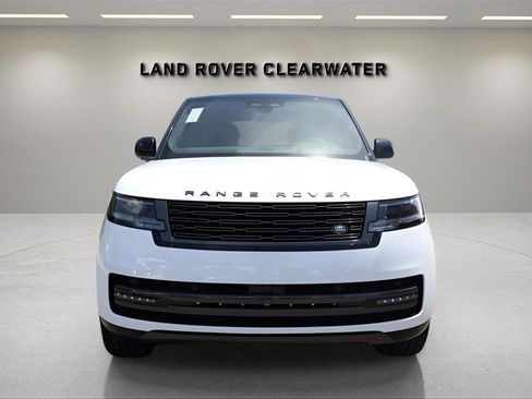New 2025 Land Rover Range Rover SE image 8