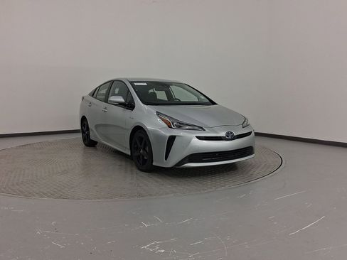 Used 2020 Toyota Prius Limited image 7