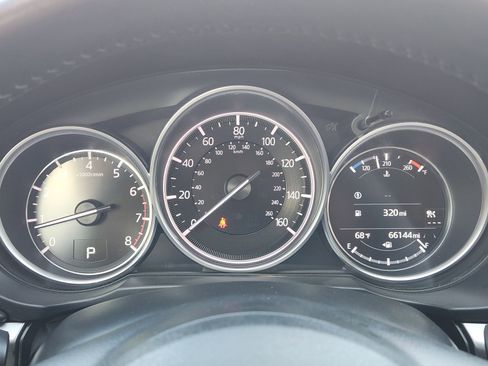 Used 2019 MAZDA CX-5 Touring image 19