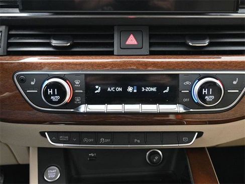 Used 2023 Audi A4 2.0T Premium w/ Convenience Package image 22