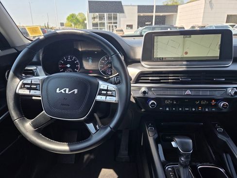 Used 2022 Kia Telluride S AWD/4WD image 13