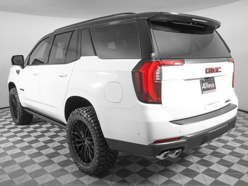 Used 2026 GMC Yukon AT4 Ultimate AWD/4WD image 7
