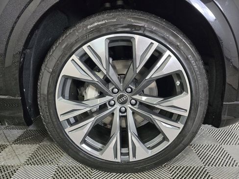 New 2026 Audi Q8 Premium Plus image 2