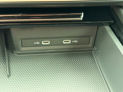 New 2026 Volkswagen Atlas SE image 24