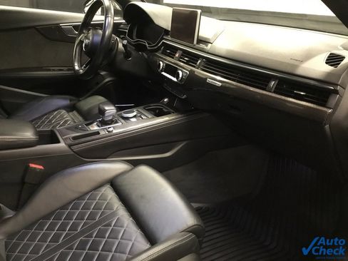 Used 2018 Audi S4 Prestige w/ Prestige Package image 36