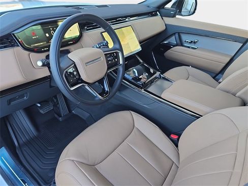 New 2026 Land Rover Range Rover Sport SE image 12