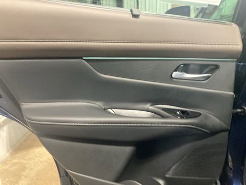 Used 2025 Nissan Murano Platinum w/ Cargo Package image 37