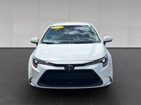 Used 2021 Toyota Corolla LE w/ Carpet Mat Package (TMS) FWD image 8