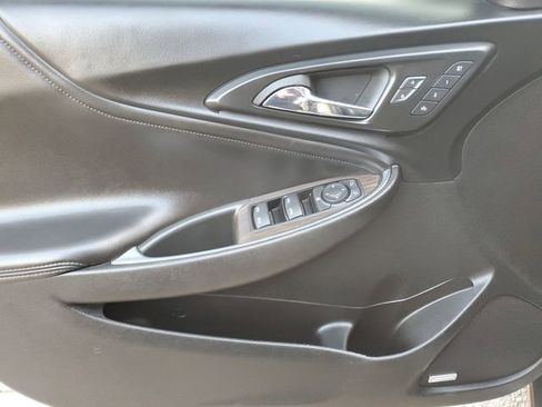 Used 2022 Chevrolet Malibu Premier image 17