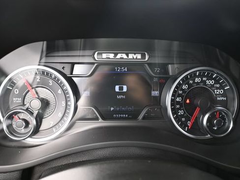 Used 2022 RAM 2500 Laramie AWD/4WD image 33