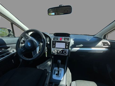 Used 2015 Subaru Crosstrek 2.0i Premium image 9