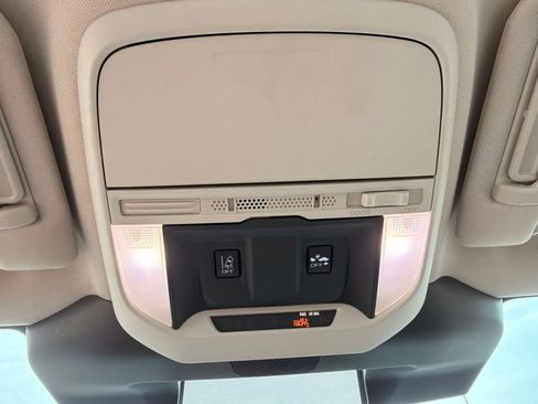 Used 2022 Subaru Forester AWD/4WD image 25