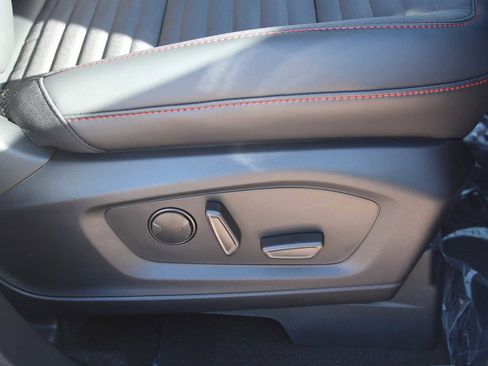 New 2026 Ford Explorer ST-Line image 19