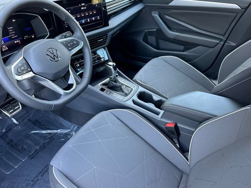 New 2026 Volkswagen Jetta Sport FWD image 9
