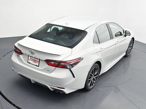Used 2023 Toyota Camry SE FWD image 29