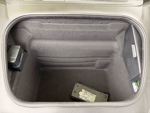 Used 2025 Porsche 911 Carrera 4 GTS image 21