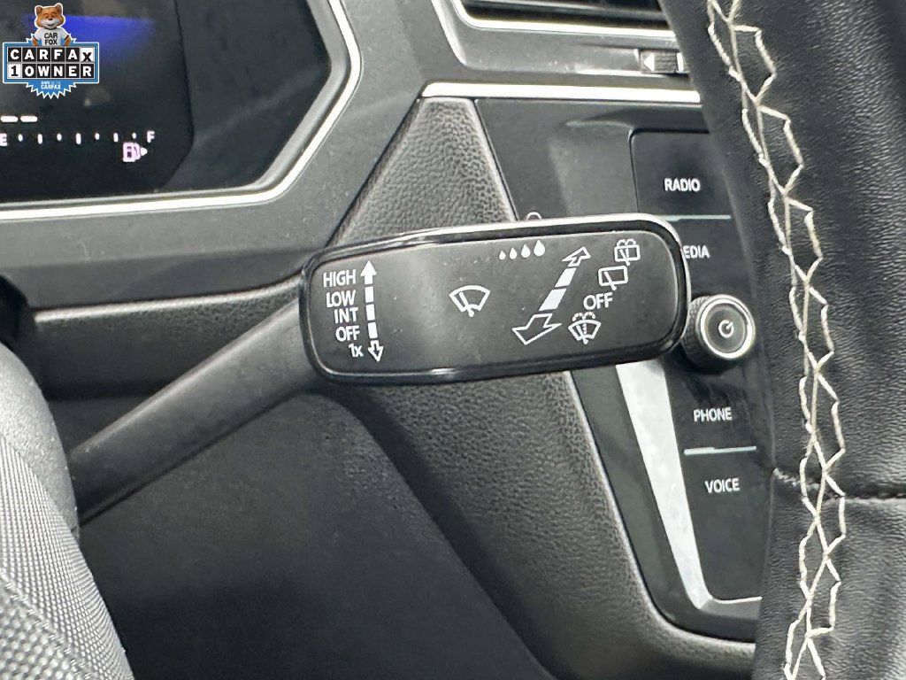 Used 2024 Volkswagen Tiguan SE AWD/4WD image 24