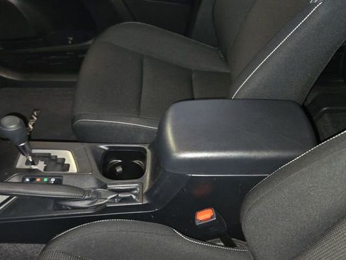 Used 2018 Toyota RAV4 XLE image 20