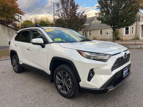 Used 2023 Toyota RAV4 Limited image 7