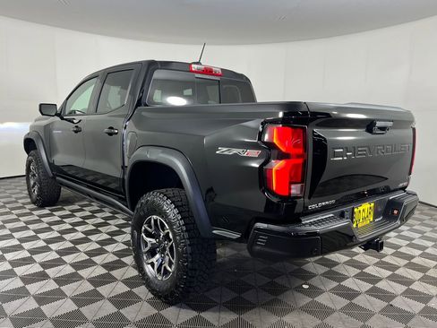 New 2026 Chevrolet Colorado ZR2 w/ Technology Package AWD/4WD image 8