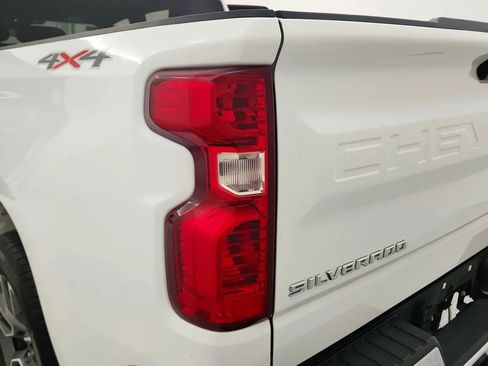Used 2022 Chevrolet Silverado 1500 LT image 15