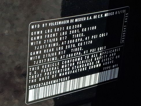 Used 2019 Volkswagen Tiguan SE w/ Panoramic Sunroof Package AWD/4WD image 27