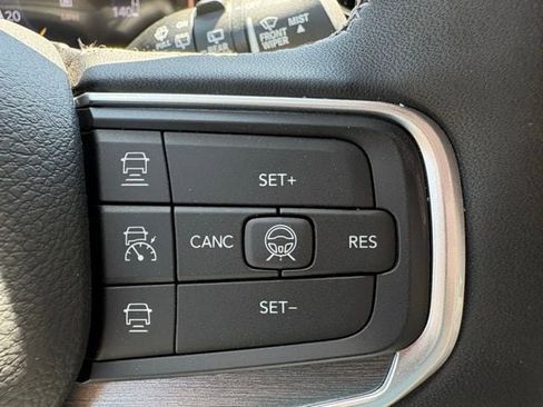 New 2026 Jeep Grand Wagoneer 4WD w/ Premium Group I image 20