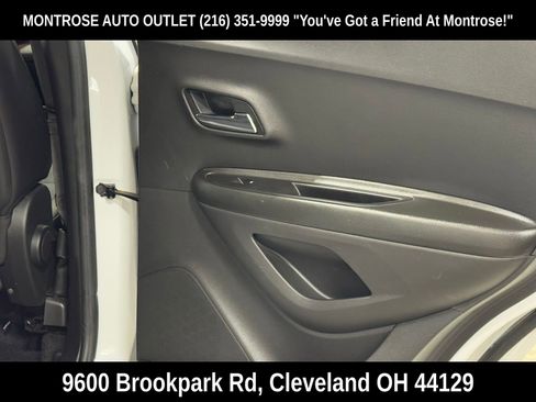 Used 2021 Chevrolet Trax LT image 42