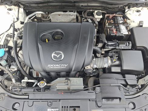 Used 2017 MAZDA MAZDA3 Sport image 27