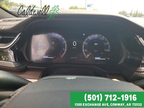 Used 2023 Jeep Grand Cherokee Summit AWD/4WD image 16